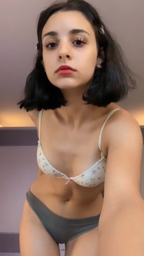 I hope a legal teen with skinny body and pretty face can make you happy : video clip