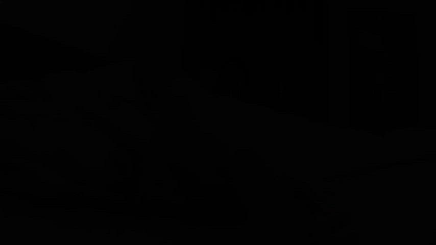 Finishing him off after a long sensual handjob : video clip