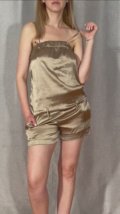 I have something hairy for you : video clip