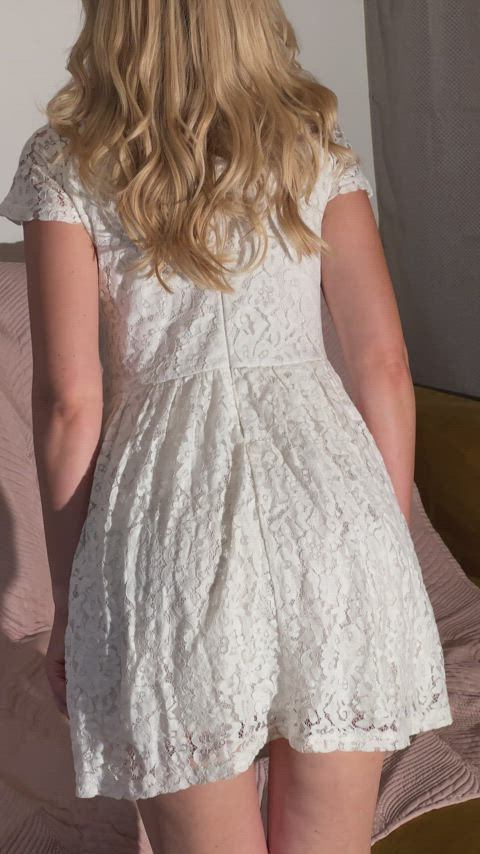 A peek at what's underneath - clothed and unclothed versions of me : video clip