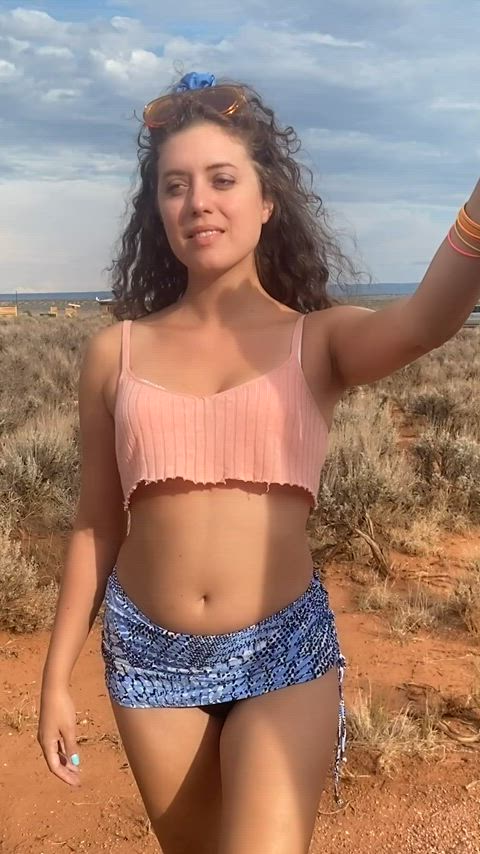 What would you do if you are on a hike and you meet me like this....? : video clip