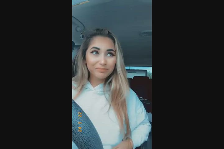 Flashing With A Smile : video clip