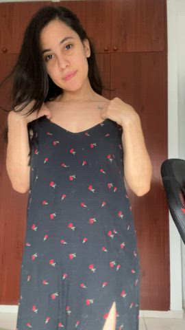 The bush that hides my dress : video clip