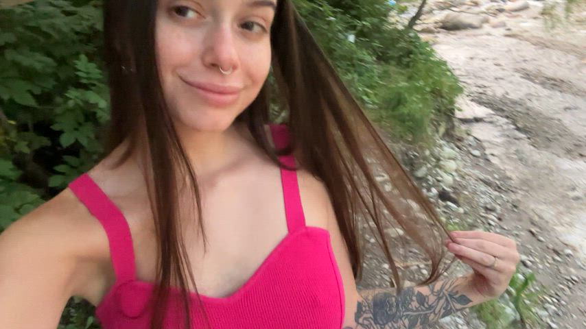 Let me know if I made you smile : video clip