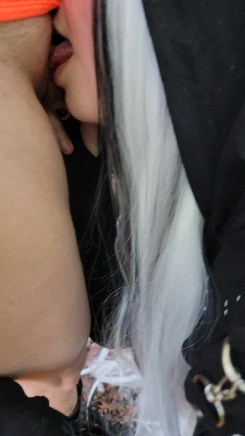 Pussy of the woods : video clip