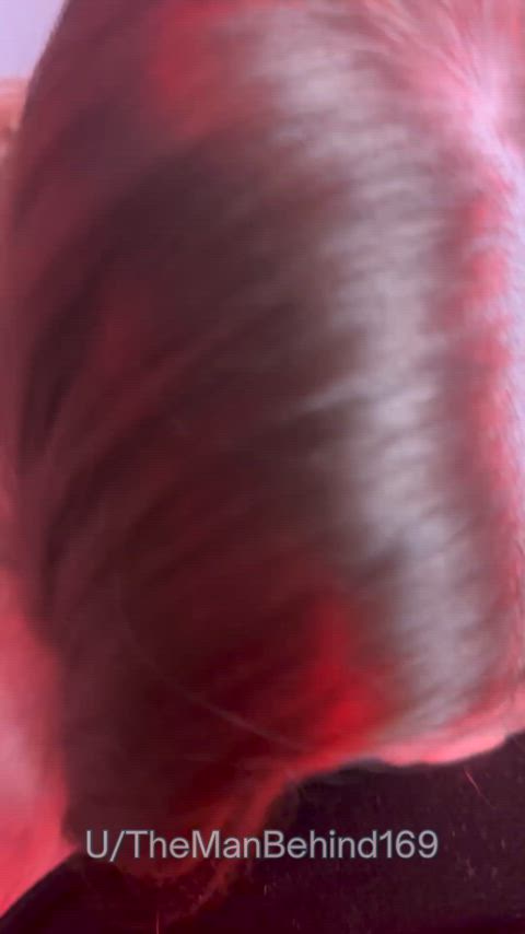 A Blowjobgirl in my mind looks like this. Enjoying giving a BJ, doing her best to please her man and of course looking great giving head💯 : video clip