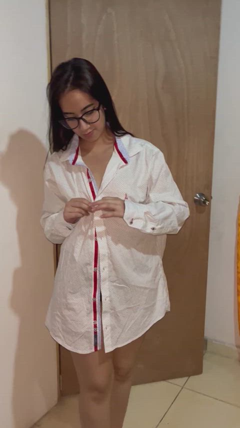 Is there anything better than a horny latina like me for tonight? : video clip