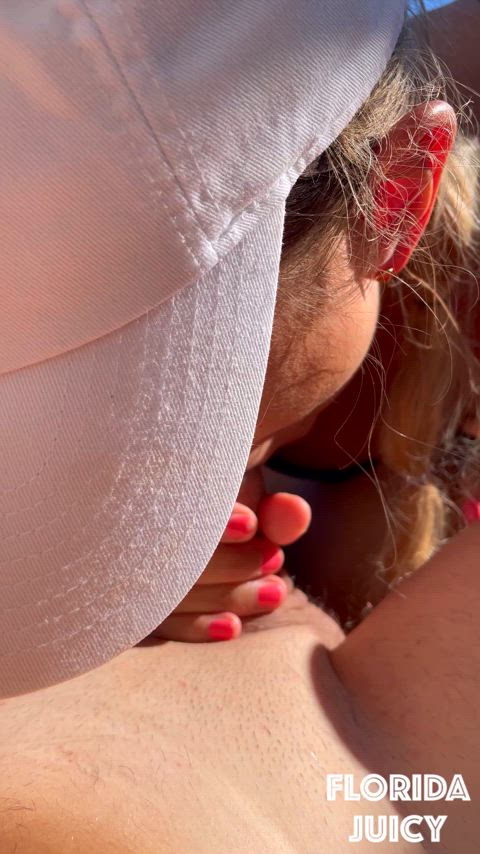 this is how I make him hard in public 😈 : video clip