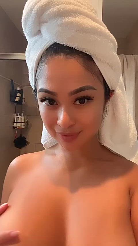 18 years old Asian, Any breeders in here : video clip