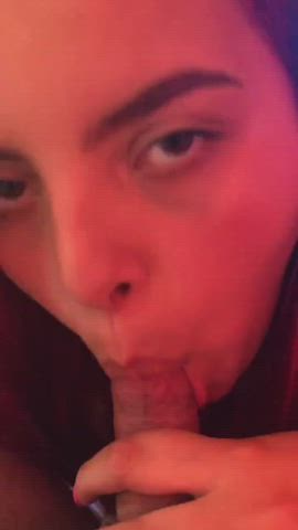 Blowjob for daddy and milk explosion : video clip