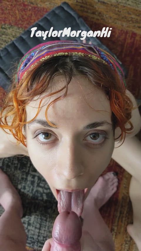 Love the taste of cum on my tongue : video clip