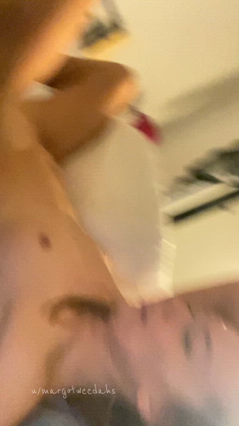 I wanted him to paint my face : video clip