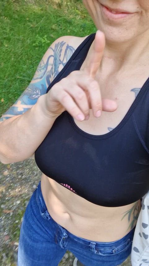 Yes im a nudist : video clip