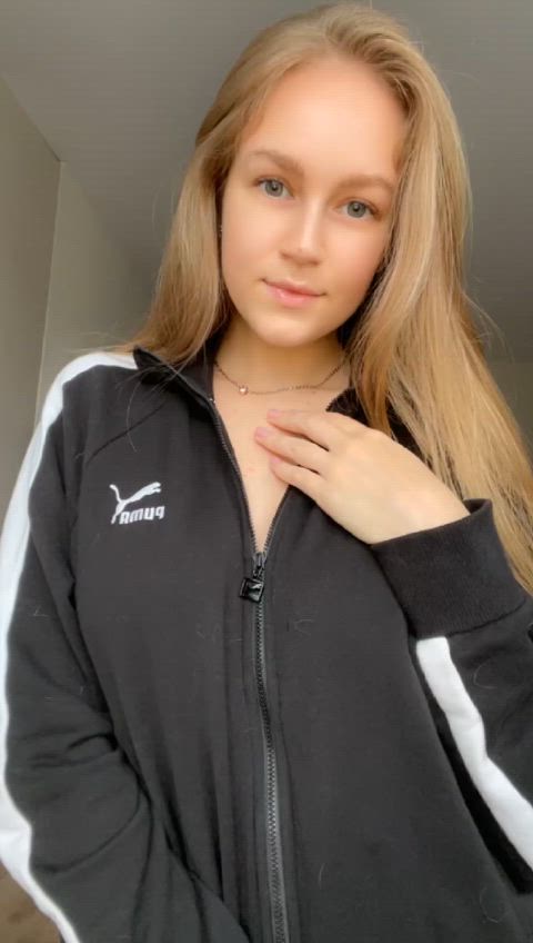 I bet this will be on your mind all night : video clip