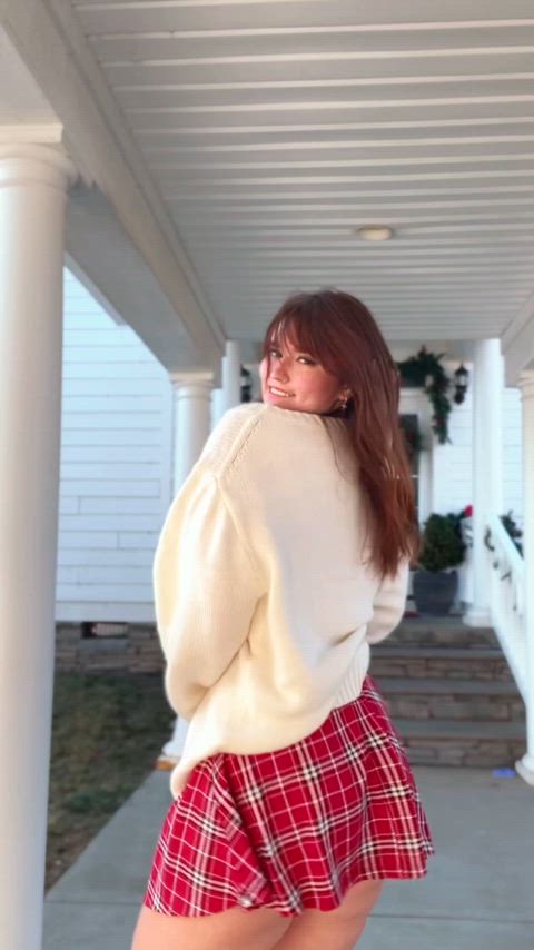 Put me on ur xmas list plsss : video clip