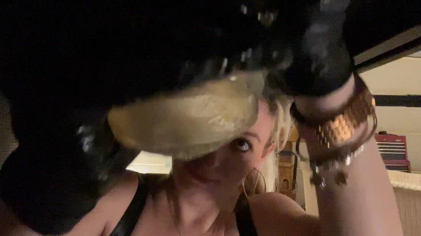 Finished him off into a glass on the milking table : video clip