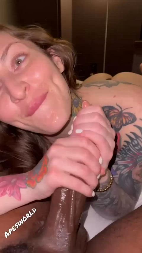 Eye contact 😋 : video clip