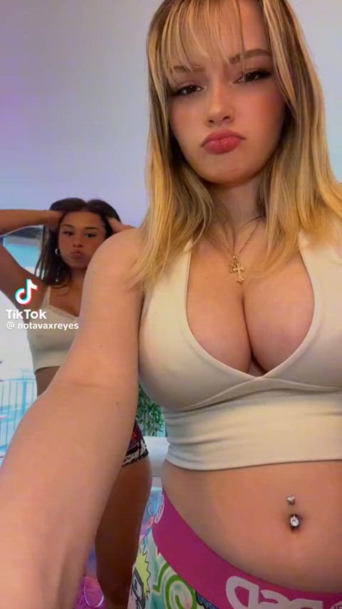 TikTok has soo many pumpy triggers 🥴🥵 : video clip