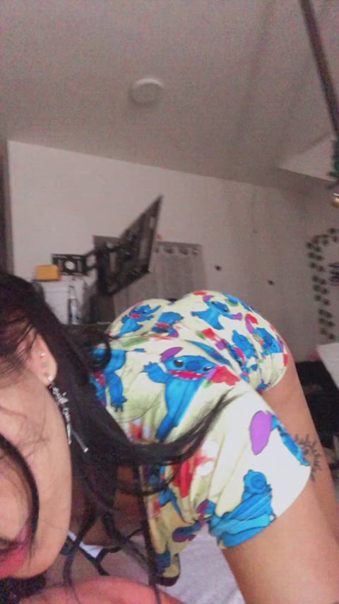 Brave enough to come and play with Stitch on this Christmas! : video clip
