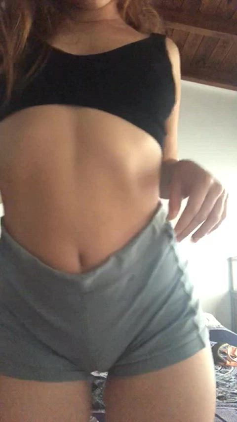 Wondering if any Gooner would choose me over busty girls : video clip