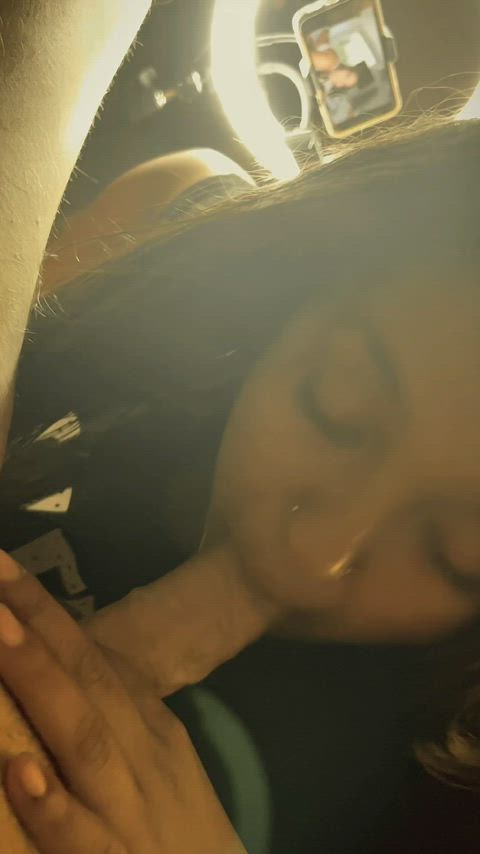 My best friend actually said yes to giving her hubby a blowjob : video clip