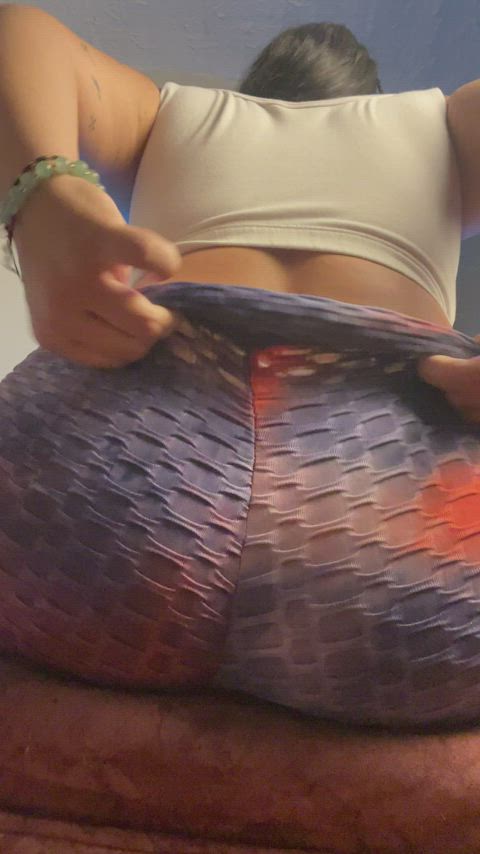 Have you fucked a mexicana before? Yes or No? : video clip