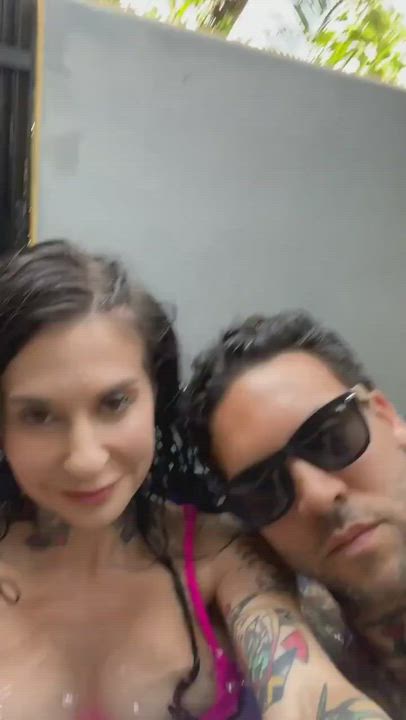 When your married friends invite over you, their single gooner friend 🤤 😘 : video clip