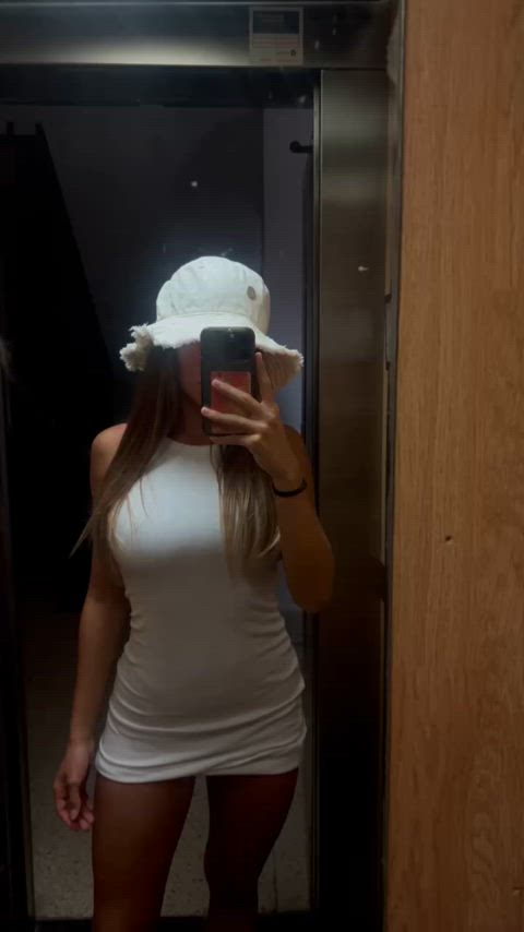 I am the ultimate boss for a gooner : video clip