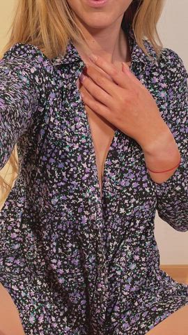 Hairy pussy tastes great : video clip