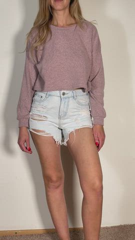 Time for making you hard with my hairy pussy : video clip