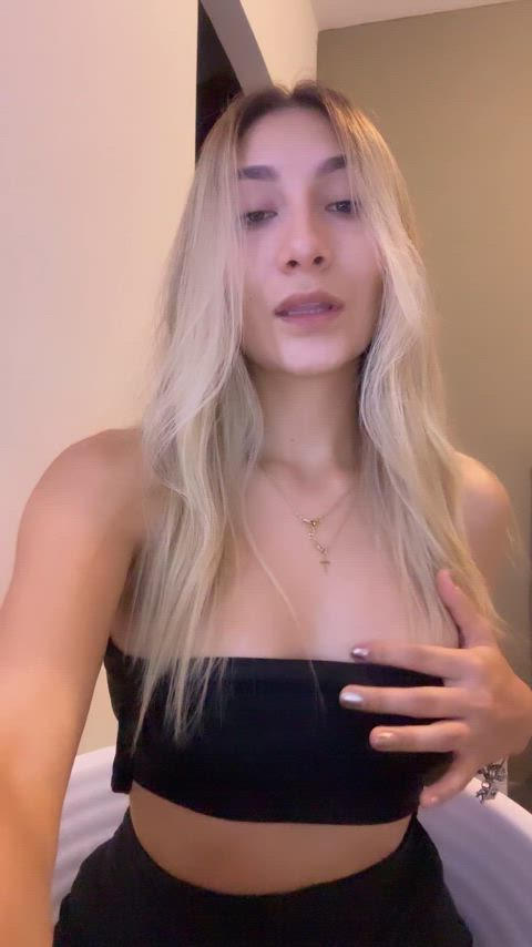 I wanna ride that BBC all night long : video clip