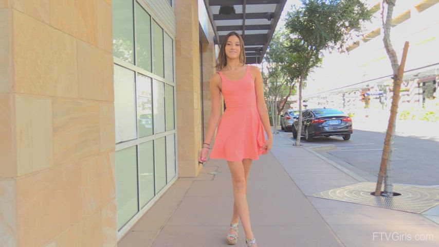 great legs, nice underskirt : video clip