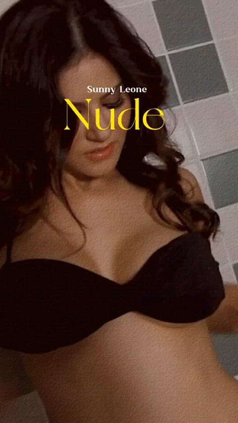 Indian Nude Pornstar Sunny Leone : video clip