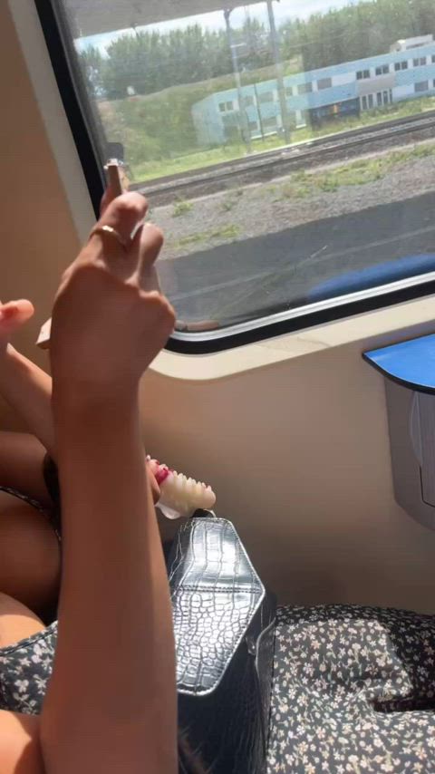 My body is always available to grope and play with, even in public🤤🤤 : video clip