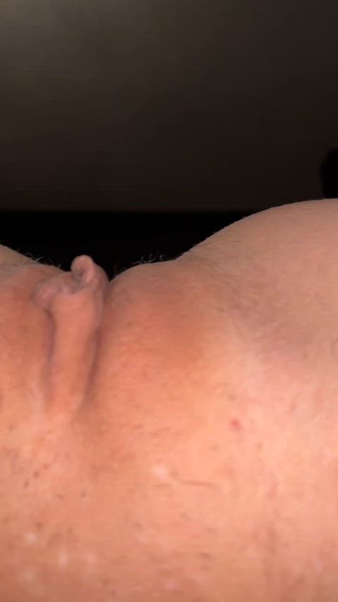 my pussy is begging to be eaten 😍 : video clip