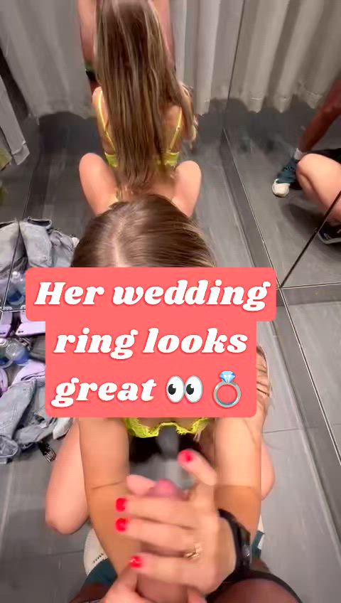 Your wife goes shopping for the day, and next thing you know, I'm sending you this 😈 : video clip