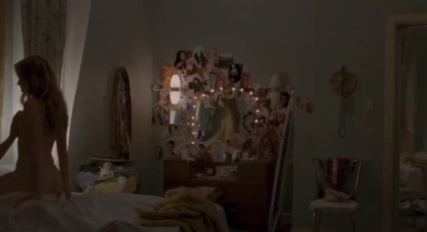 Lili Simmons. True Detective. 2104 (sound, as always, in the redgifs link) : video clip