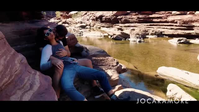 Getting my pussy rubbed while out on a hike. : video clip
