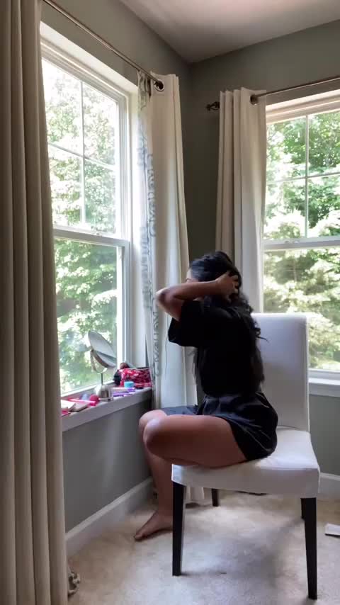 Bonnie (oc) - Trying to get ready but got interrupted : video clip