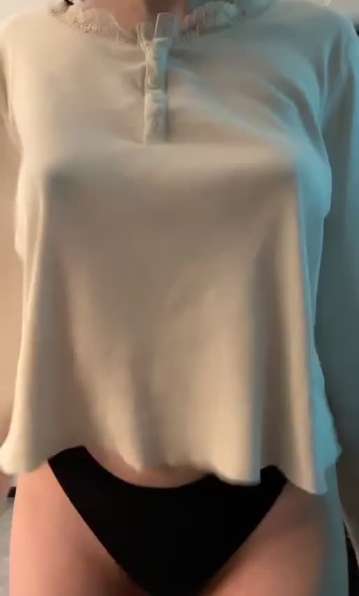 hope you like natural tits 💗 : video clip