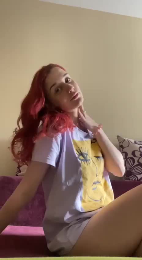Have you ever tasted a sexy redhead girl? : video clip