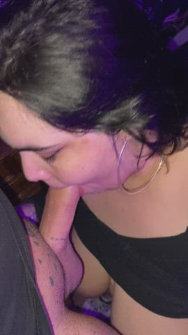 I love to steal man from the bar and eat cum while my husbands is sleeping : video clip