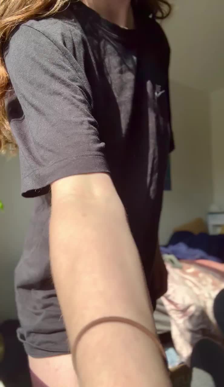 Surprise! It’s my tits again (20) : video clip