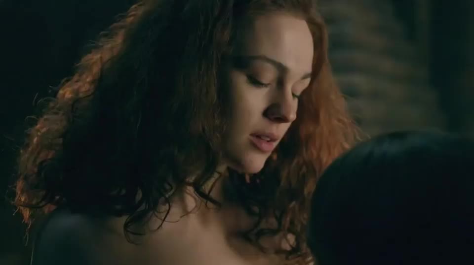 Sophie Skelton : video clip