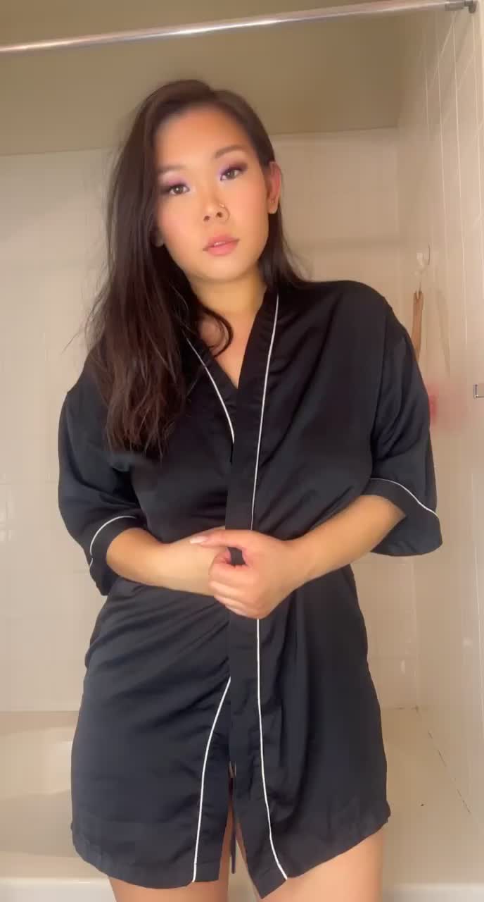 Let’s get started on this load in my pussy : video clip