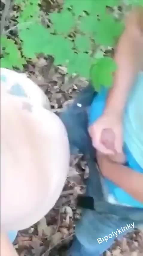 I’ll take a cumshot anywhere, anytime, including partway through our hike if you get horny! : video clip
