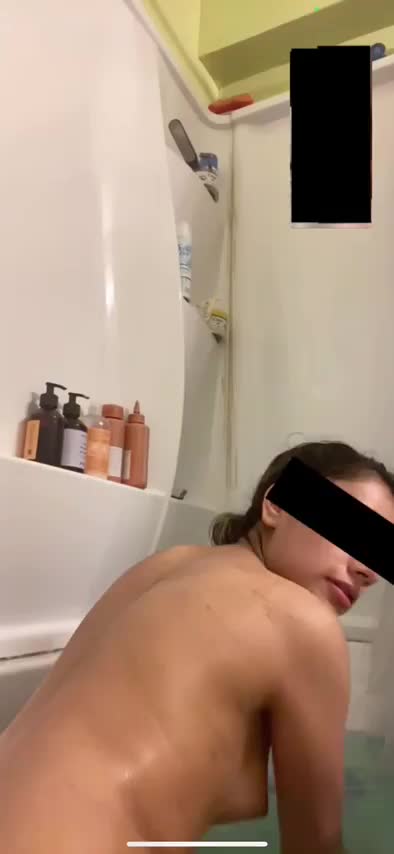 My whore of a girlfriend was taking a bath and wanted to show off her ass over ft : video clip