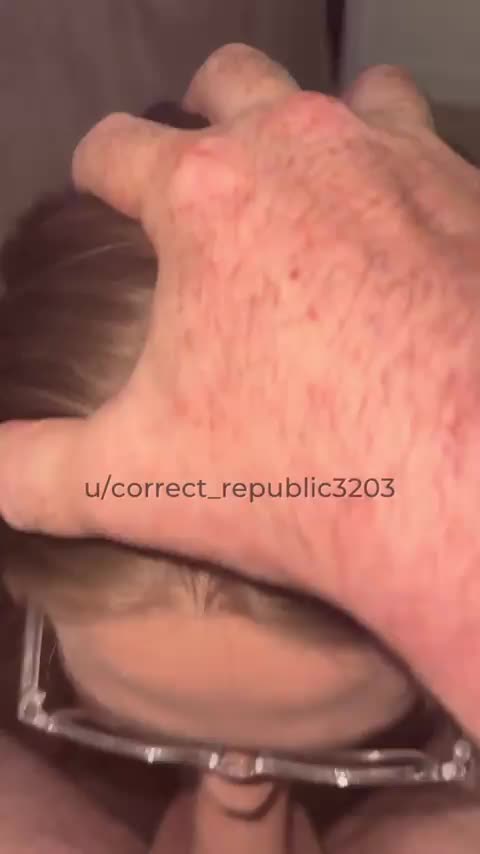 Deepthroating the way he wants😘🔥😈 : video clip