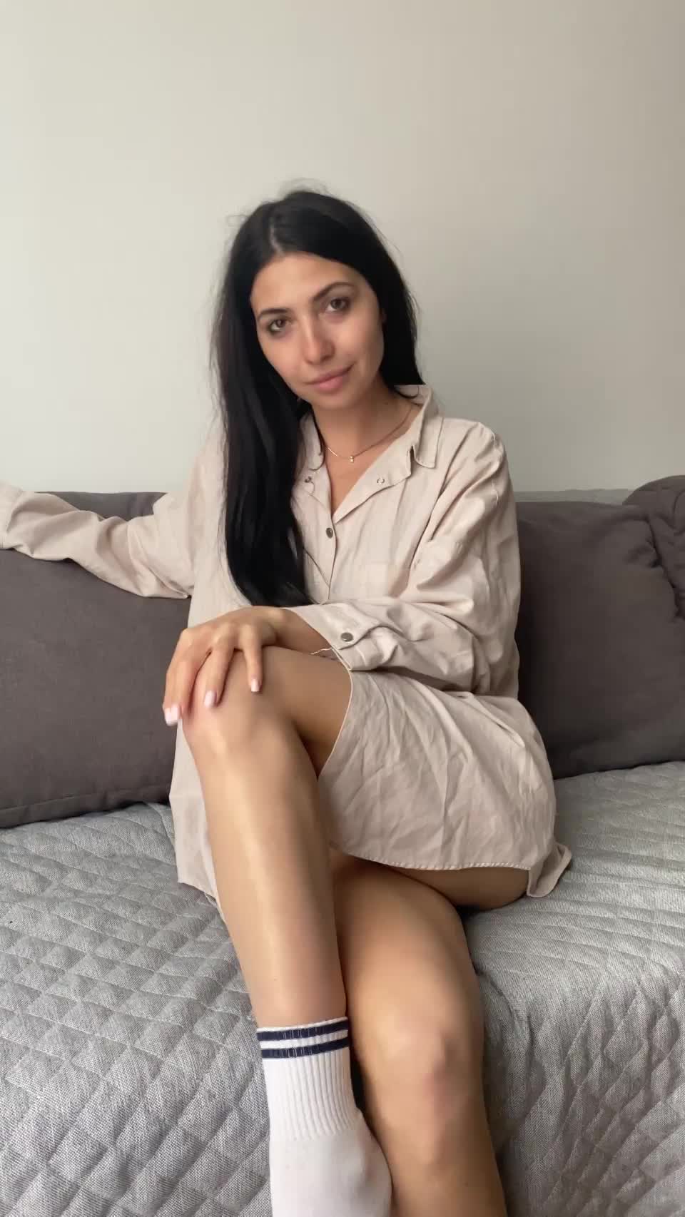 I am without panties😉 : video clip