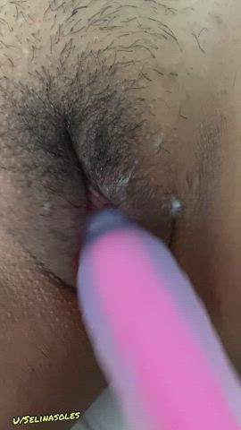 Wet pussy with a little pubes on top, do you guys like that : video clip